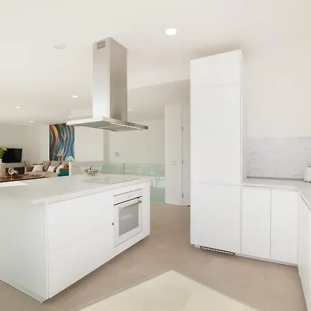 Lux D With Heated Pool, Ocean View *