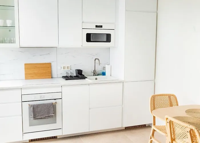 Lux D With Heated Pool, Ocean View