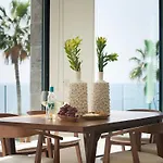 Lux D With Heated Pool, Ocean View